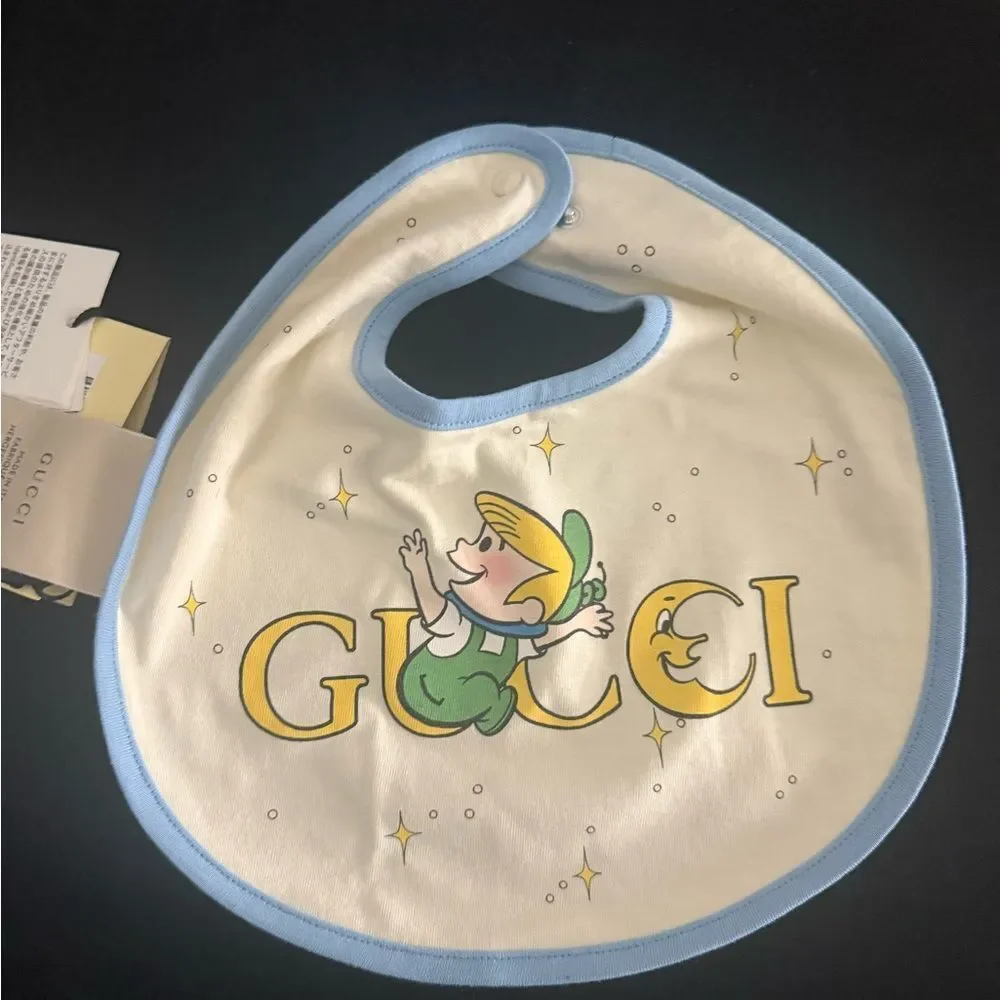 Brand new with box Gucci baby Bib Jetsons collection